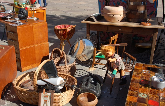 Vide grenier nocturne