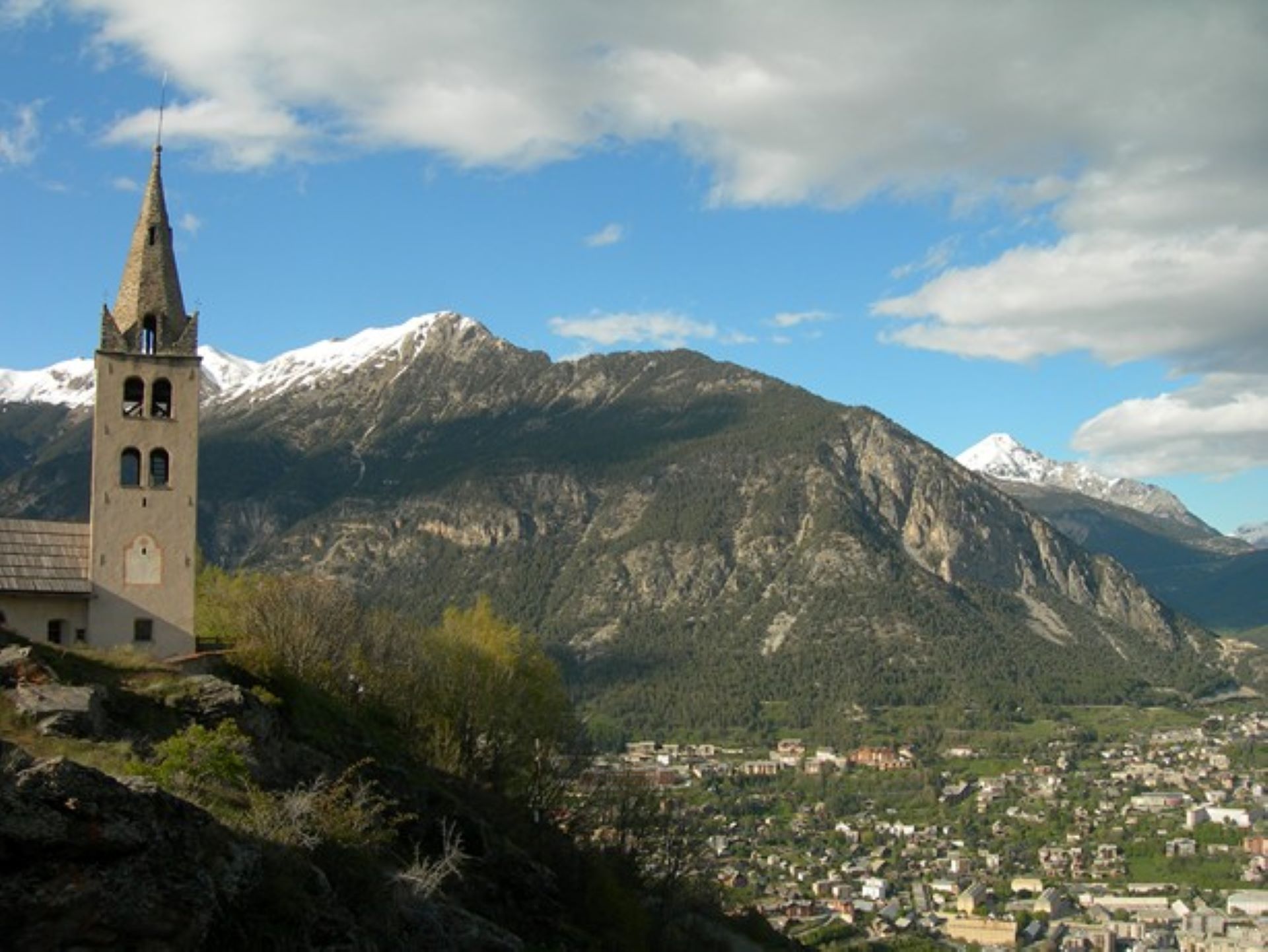 Visite autour de Brianon : Puy-Saint-Pierre, village de la reconstruction