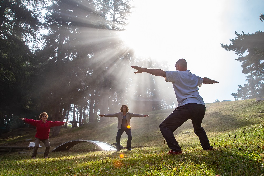 Zen Agritude : Eveil matinal par le Do in et l'Aikishintaiso