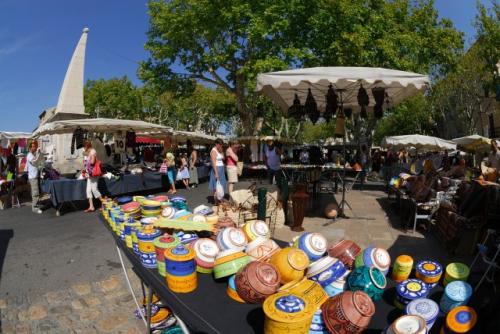 March� du mercredi (120 exposants)