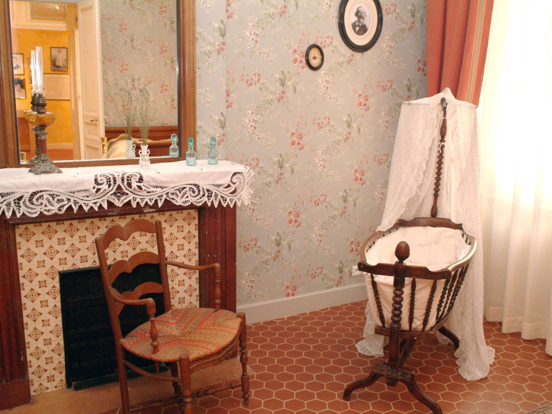 Visite comment�e de la Maison Natale de Marcel Pagnol