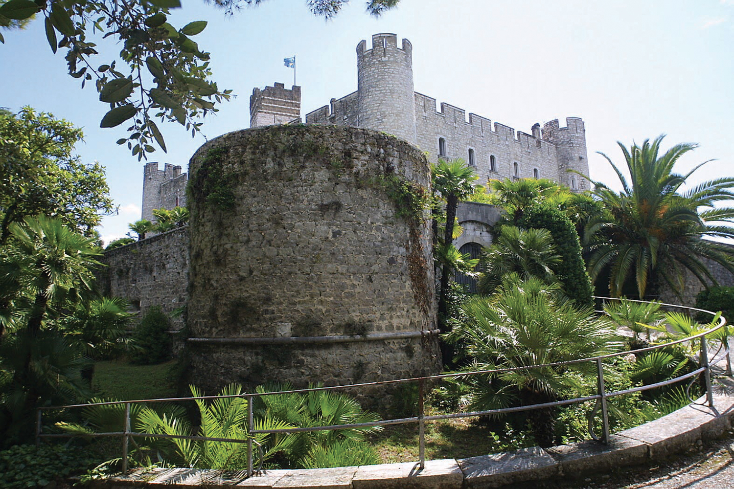 Visite historique de la forteresse mdivale
