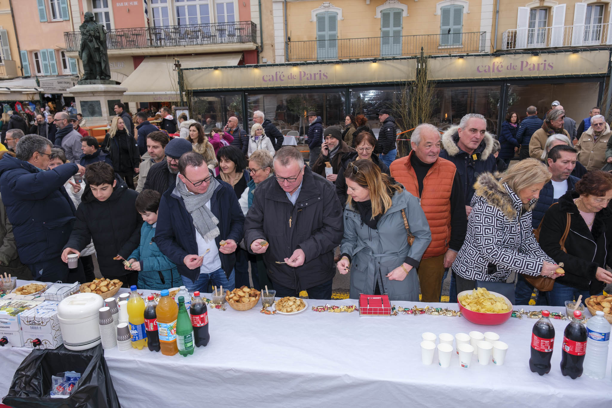 Apritif de fin d'anne sur le Port