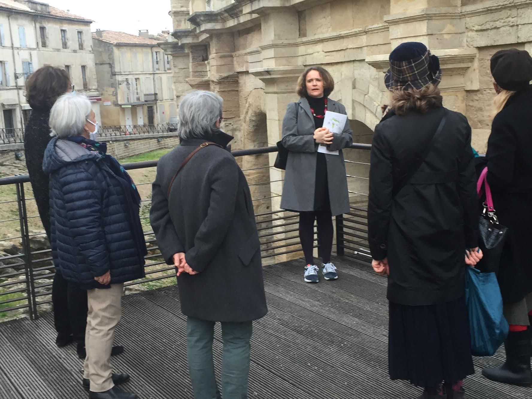 Visite guide d'Arles en franais avec Alice (au matin)