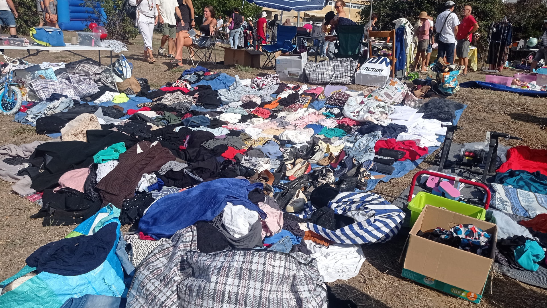 Vide grenier de l'association Mat�o
