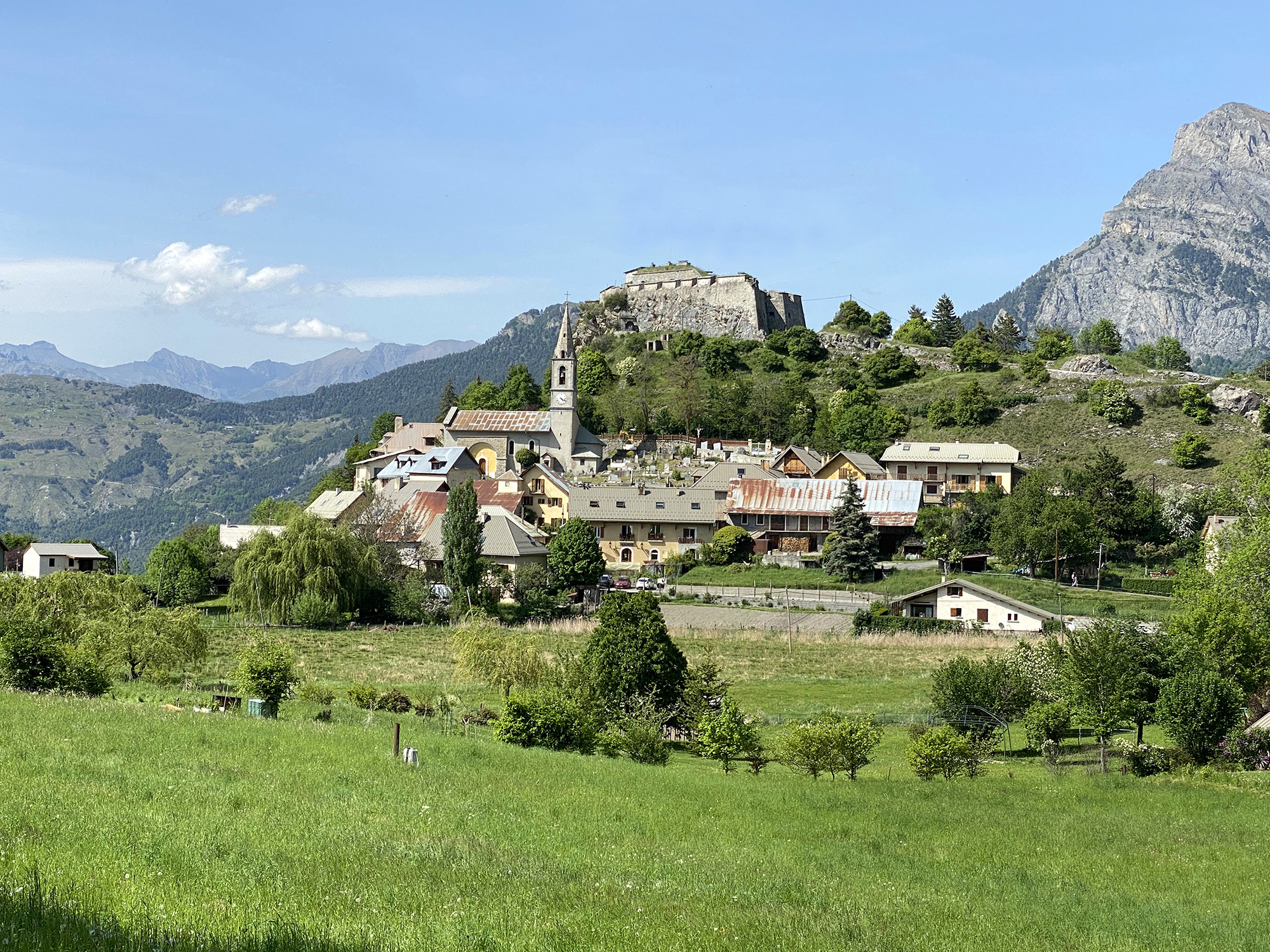 Visite guide : Saint-Vincent-les-Forts, ligne de dfense de la frontire alpine