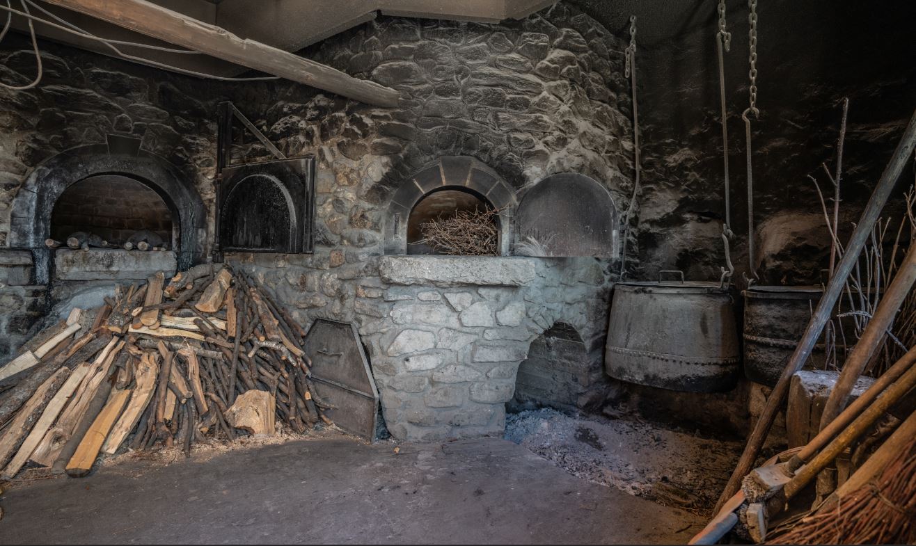 Journ�es Europ�ennes du Patrimoine - Visite comment�e du four � pain de Villar d'Ar�ne