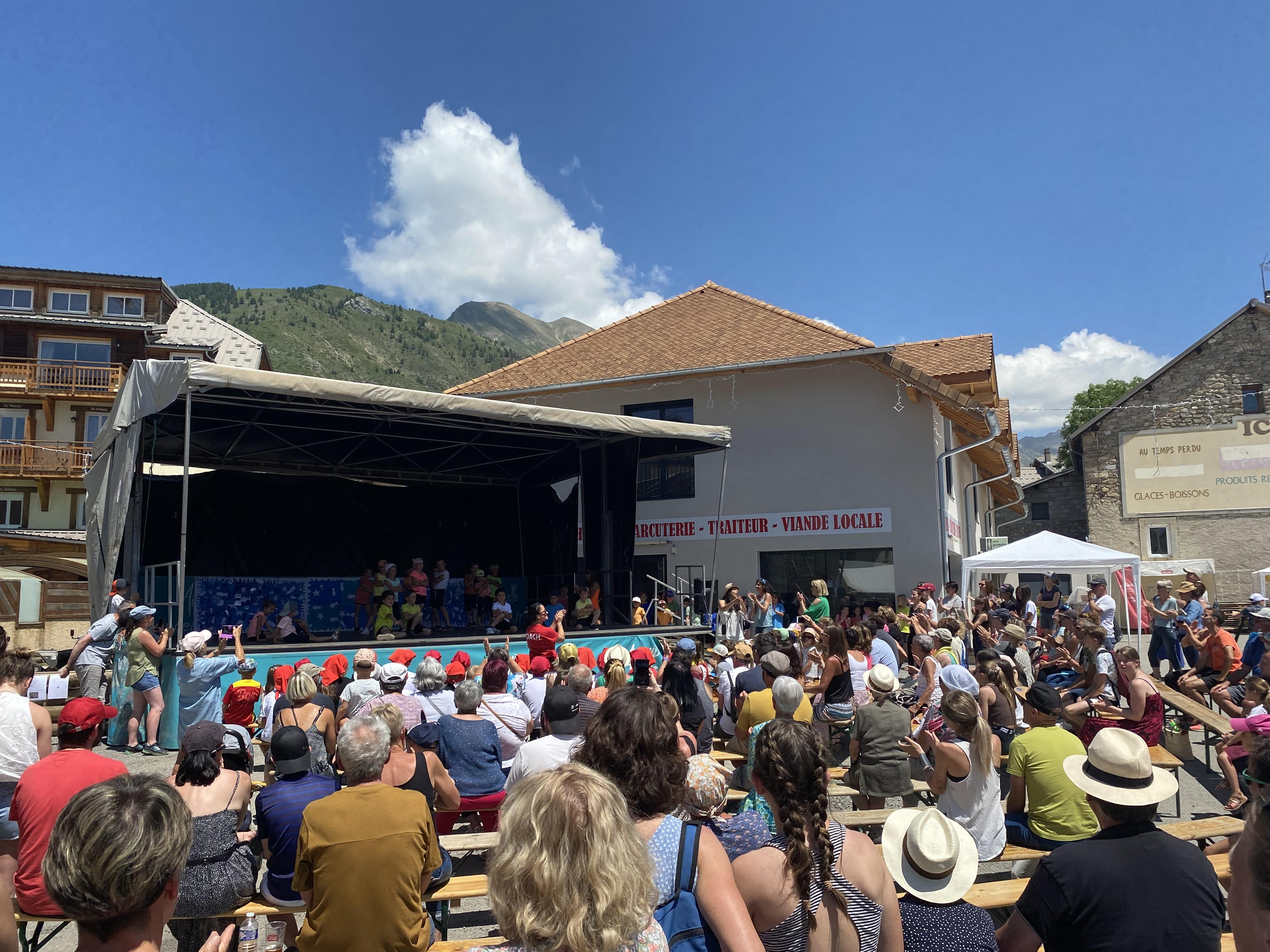 Ancelle en fte
