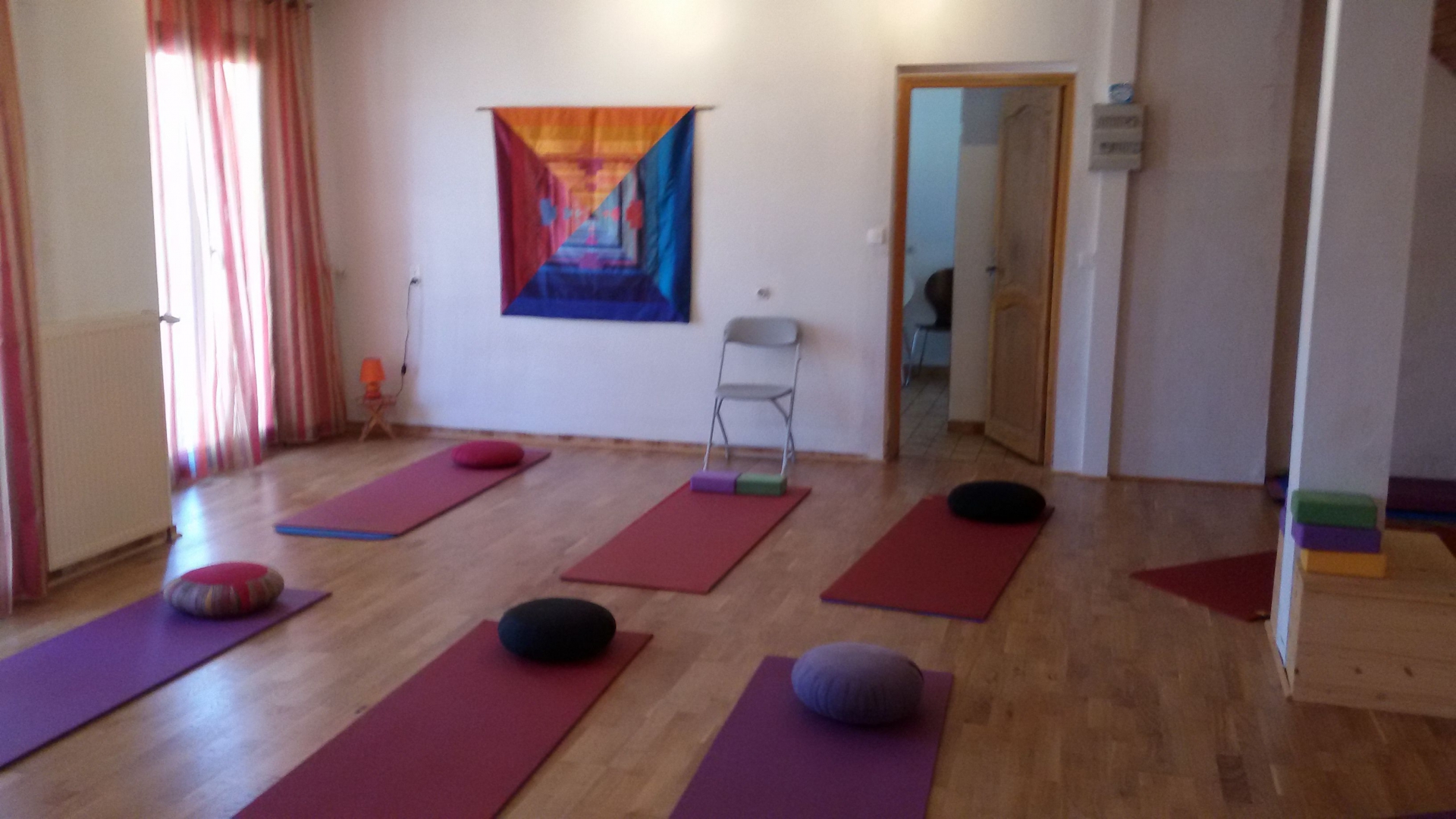 Cours de Hatha-Yoga traditionnel avec Espace volutif