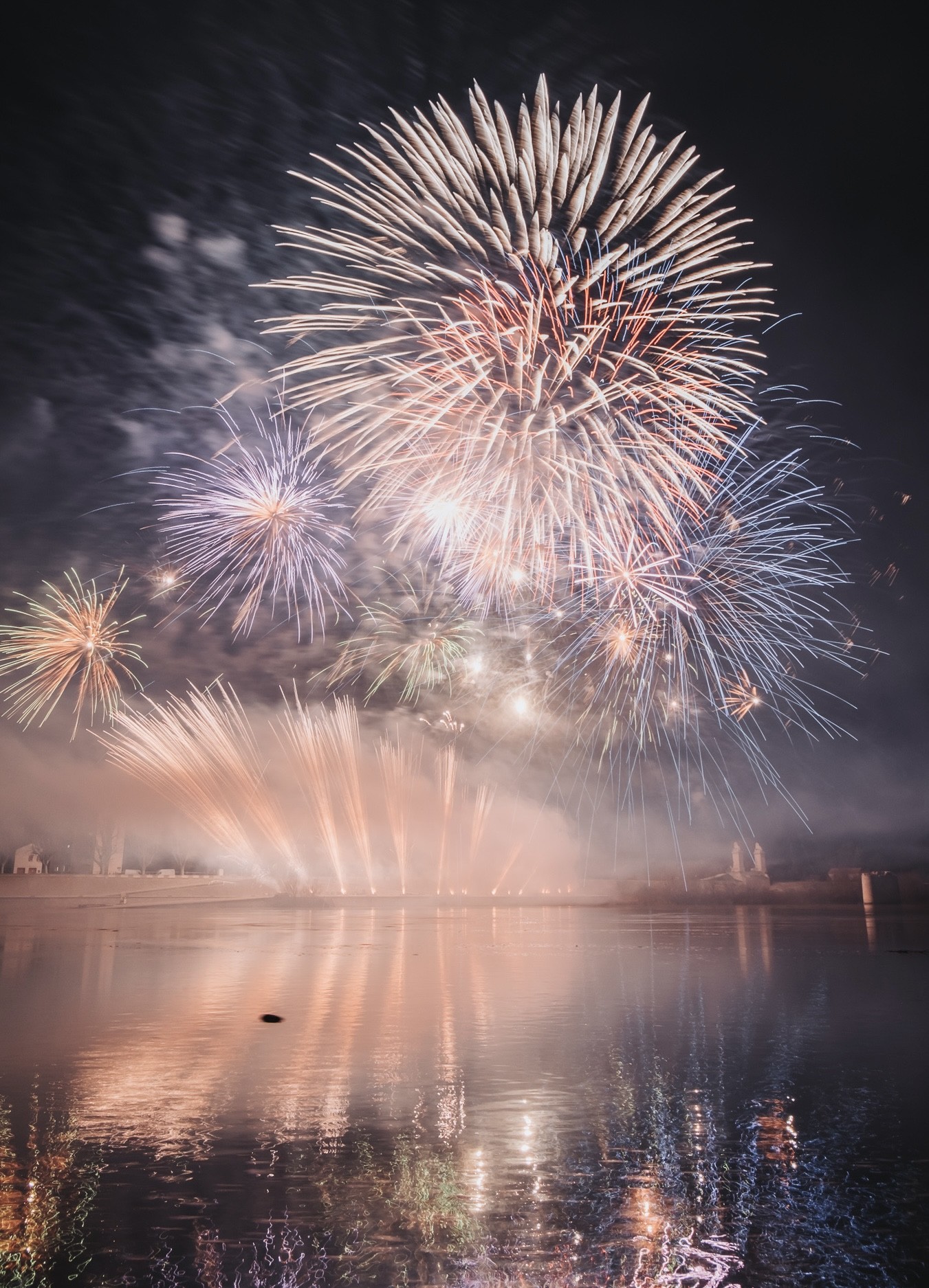 Calend'Arles : Parades et feux d'artifice