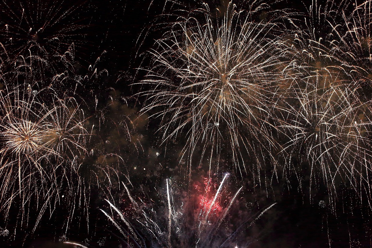 Calend'Arles : Feux d'artifice  Salin de Giraud