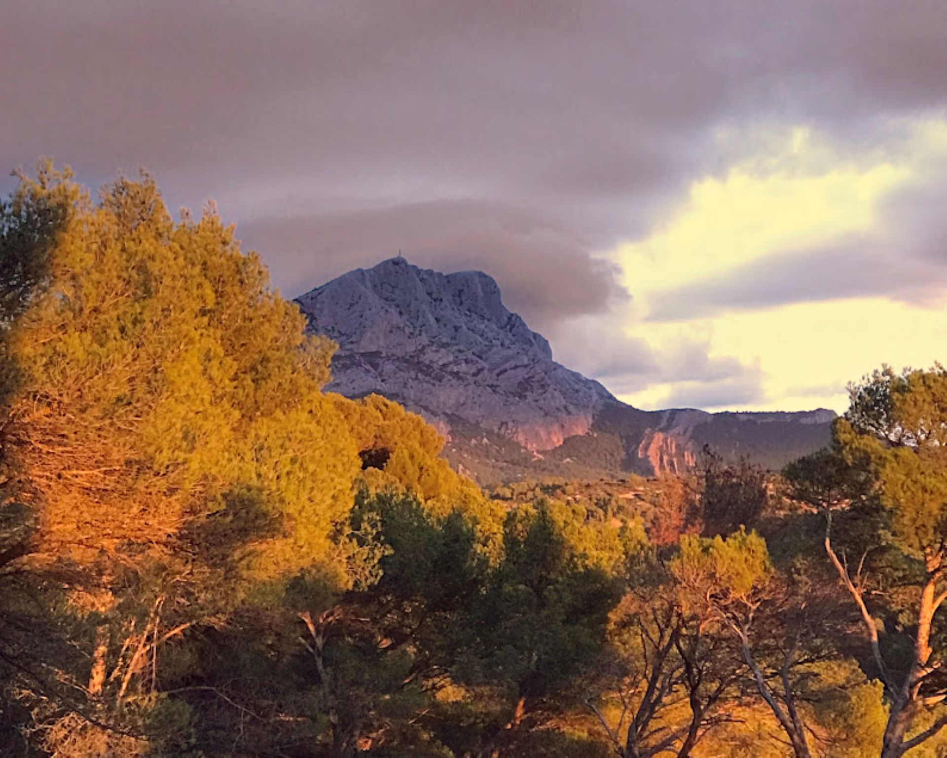 Bibemus Quarries
