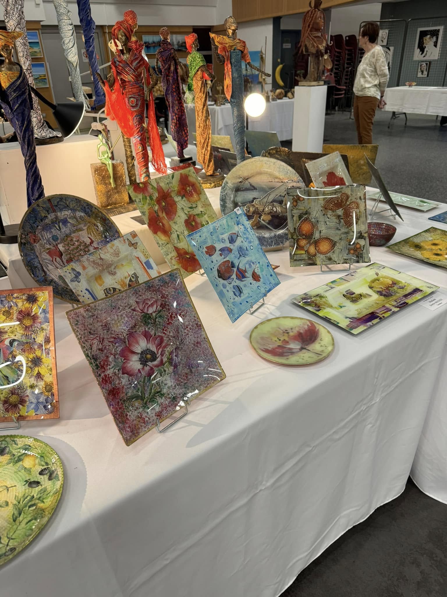 Salon d'art sous l'gide de l'association Reflets d'Arts