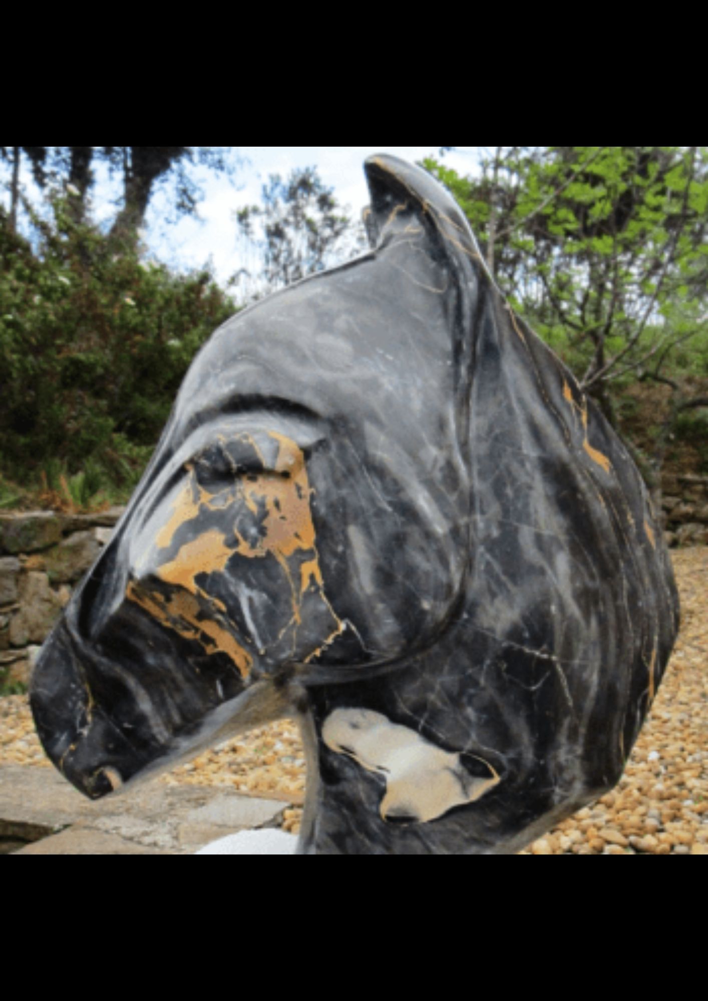 Exposition : l'toile du sud et bestiaire en marbre
