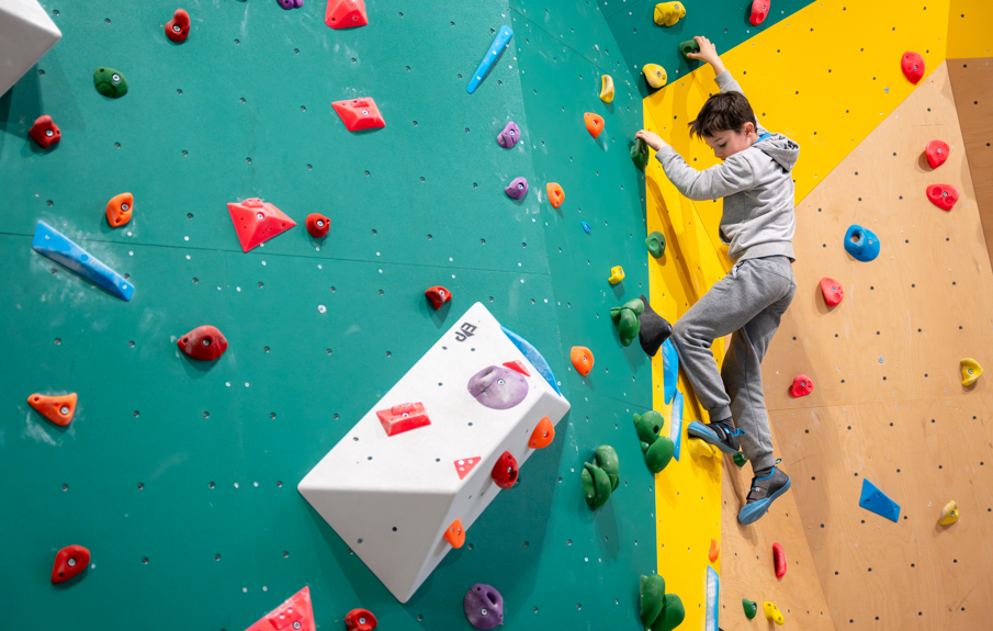 Initiation escalade enfants 6-12 ans au Ple Sport Innovation