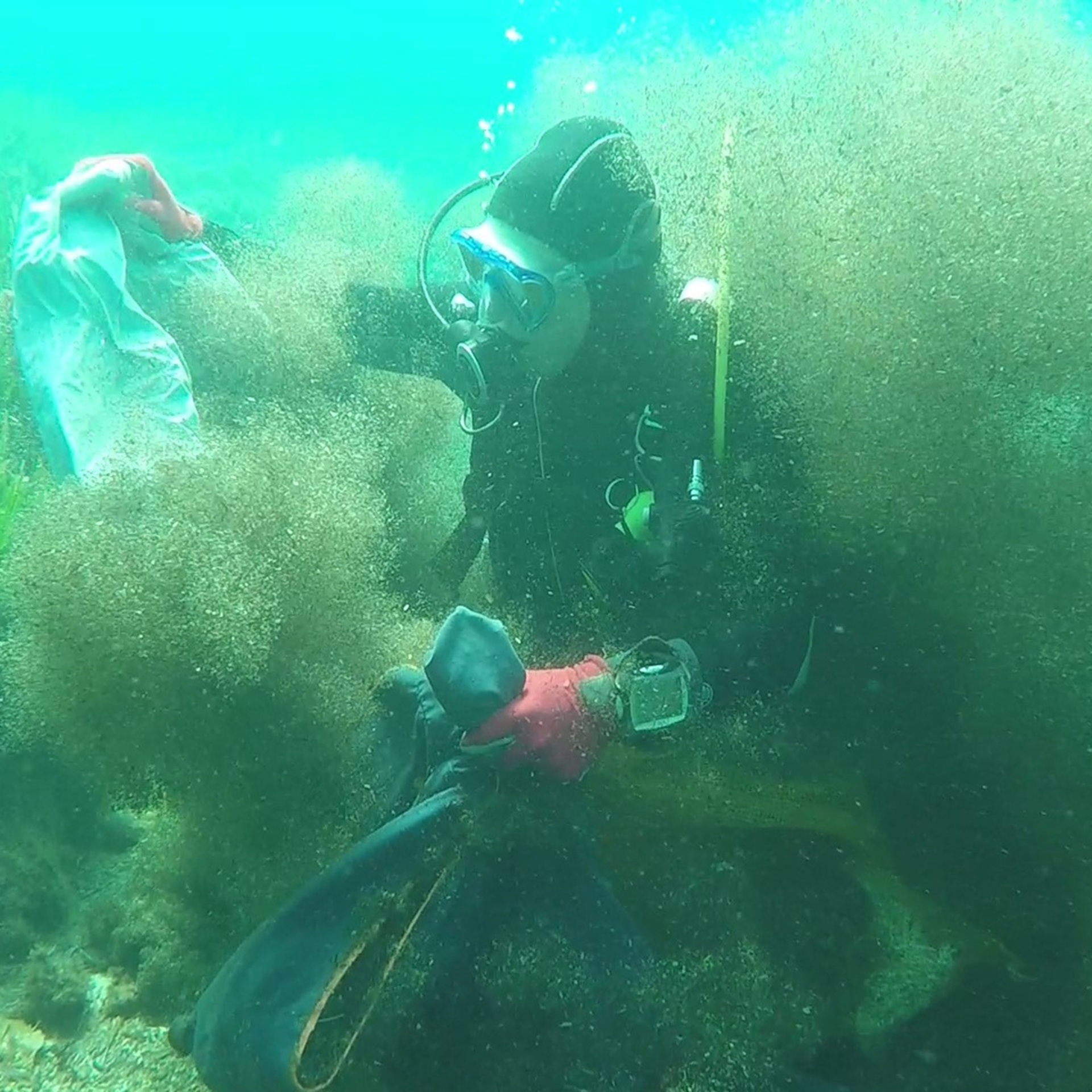 Op�ration nettoyage des fonds marins