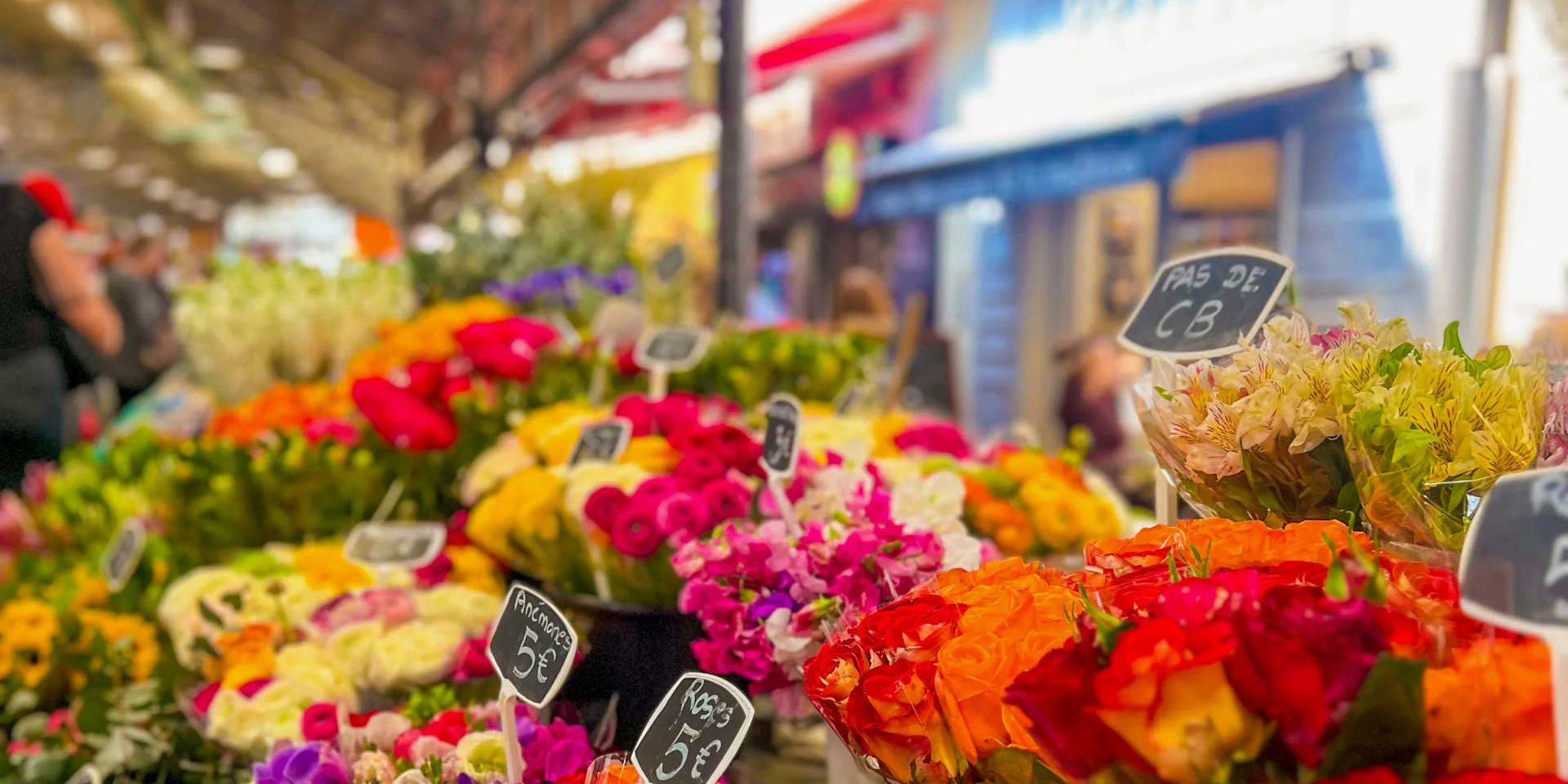 MARCHE AUX FLEURS : Floralies et Artisanal