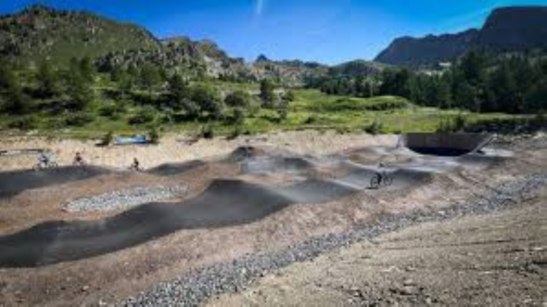 Pump it up : la fte du pumptrack