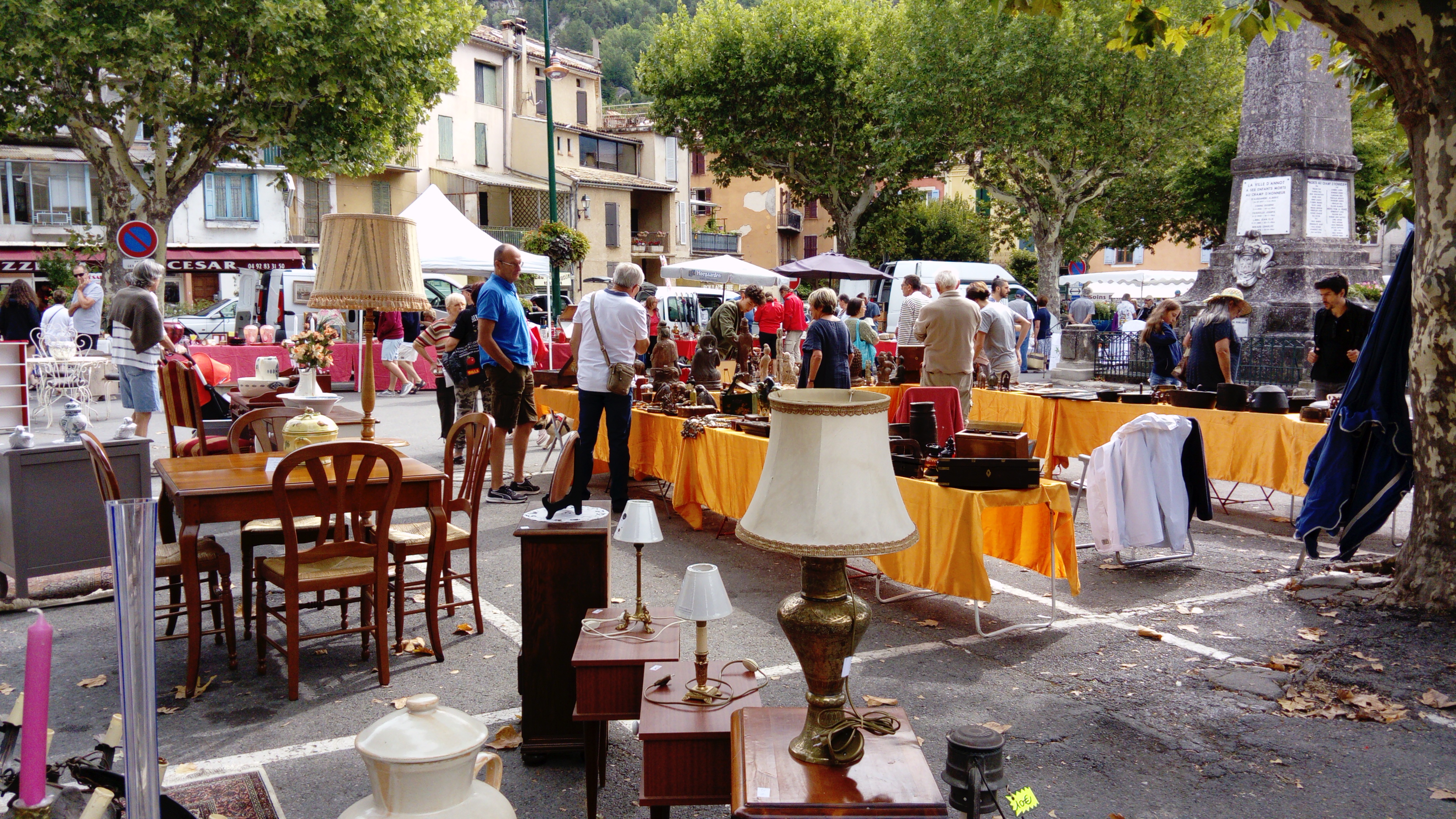 Vide grenier