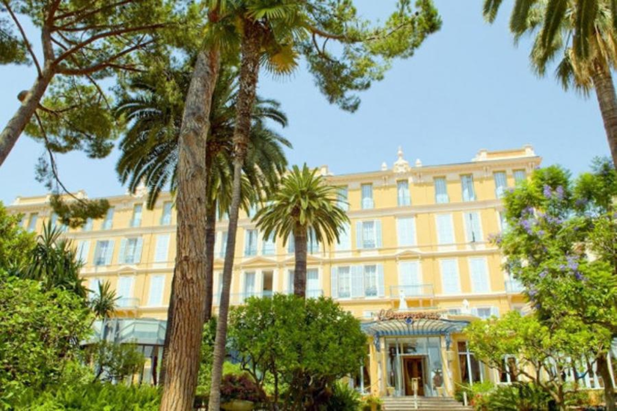 Visite guide : L'Orangeraie, un jardin de Palace
