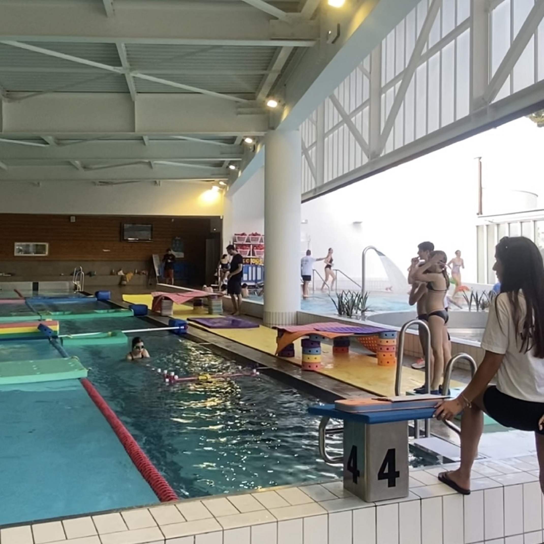 Swim cross