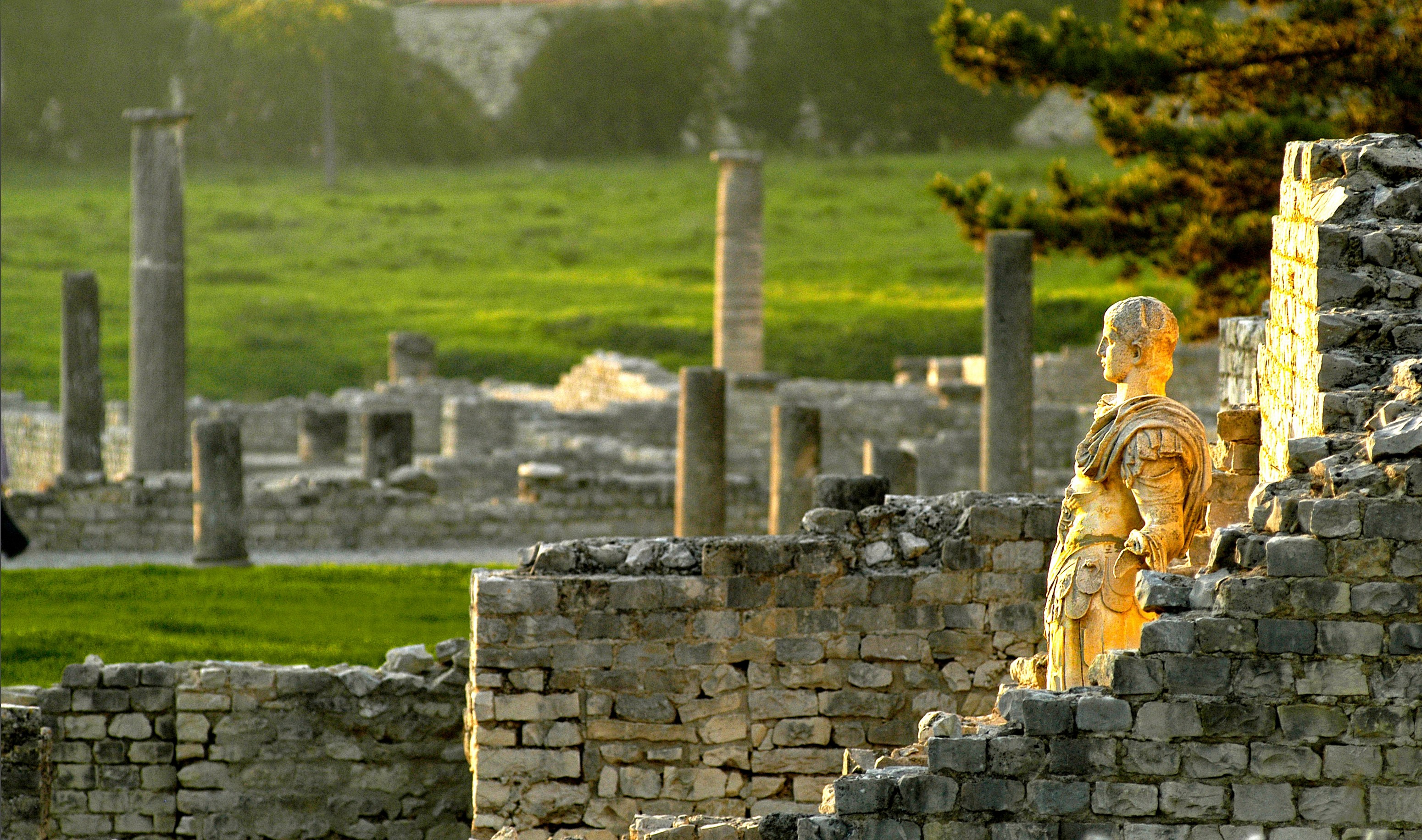 Visite guide du site antique de la Villasse - Week-end de Pentecte