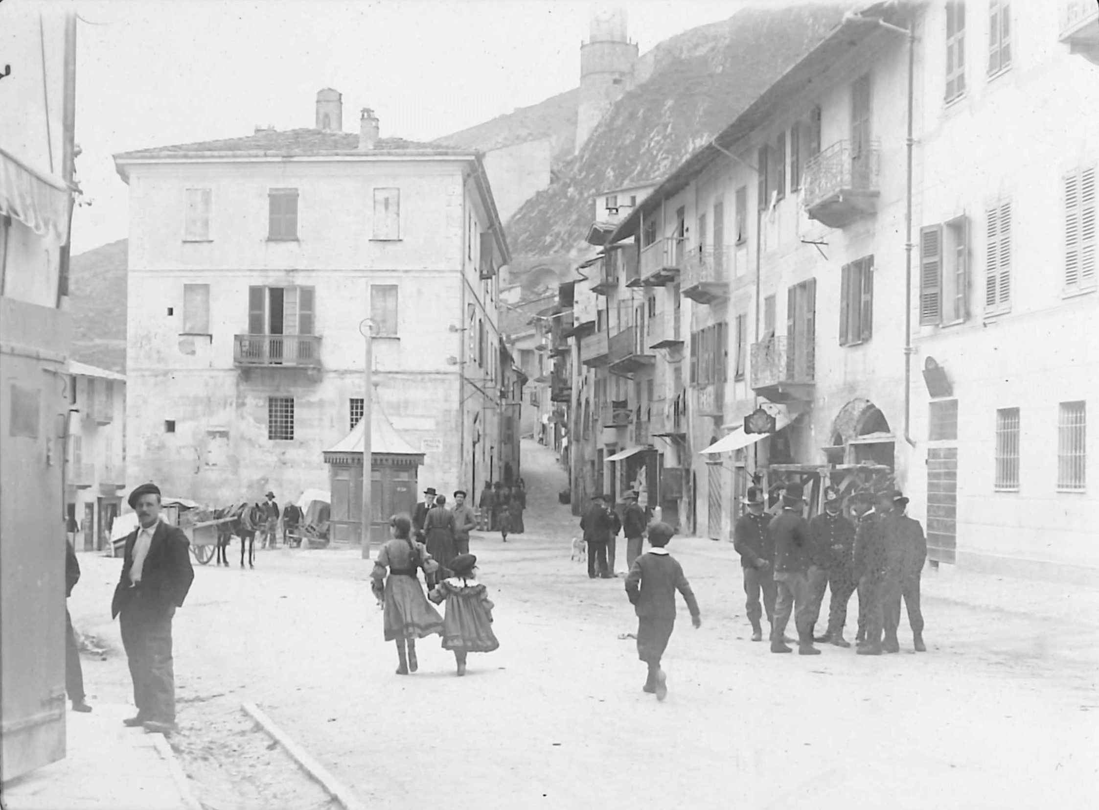 Festival des mtiers d'antan - Ateliers et stands avec la fanfare 