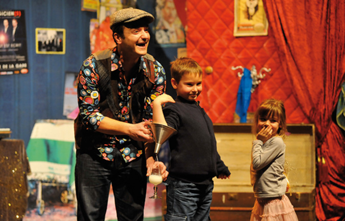 spectacle Le grenier du magicien - Sbastien Mossire