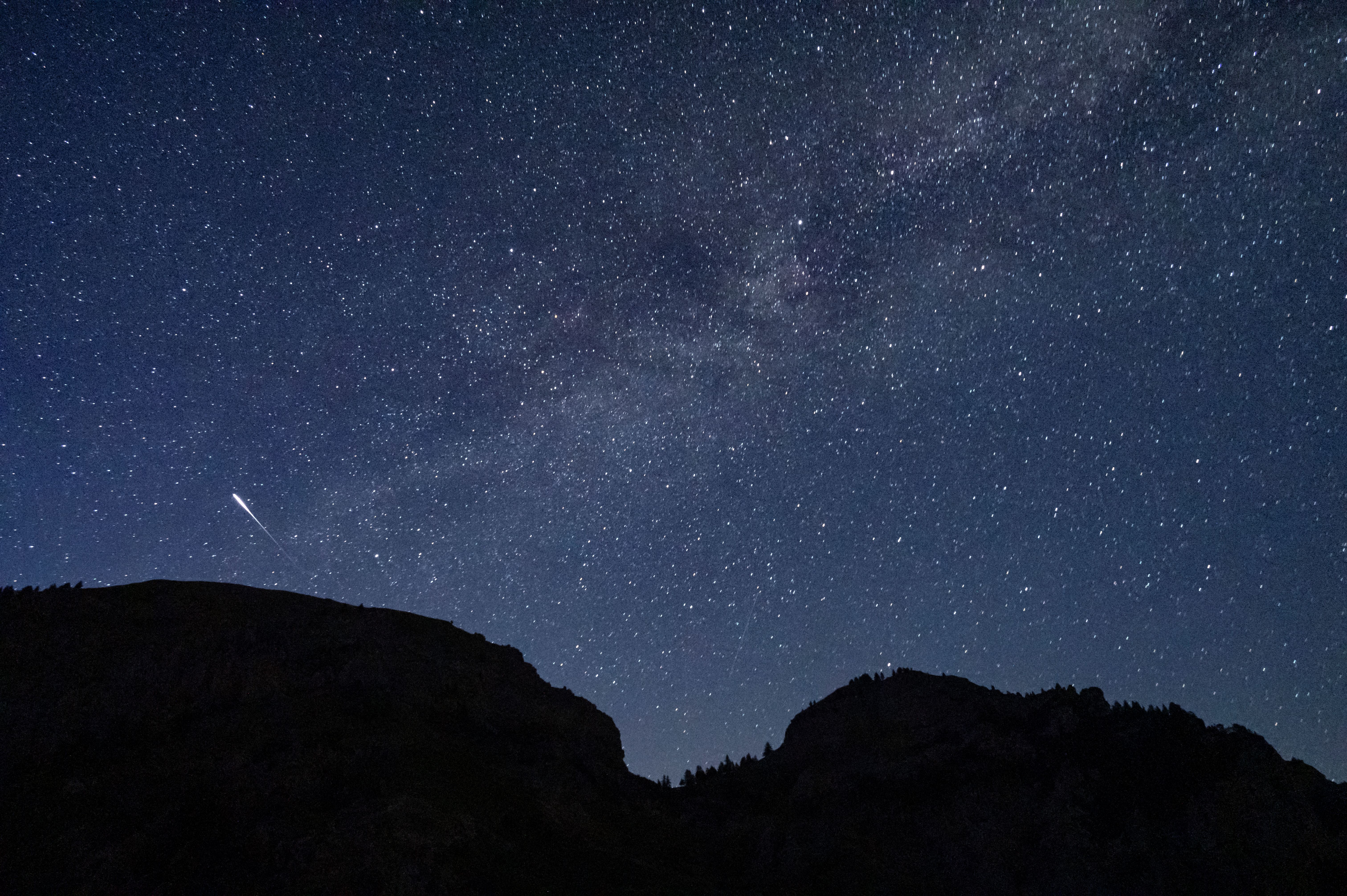 Observation du ciel  l'il nu et au tlescope