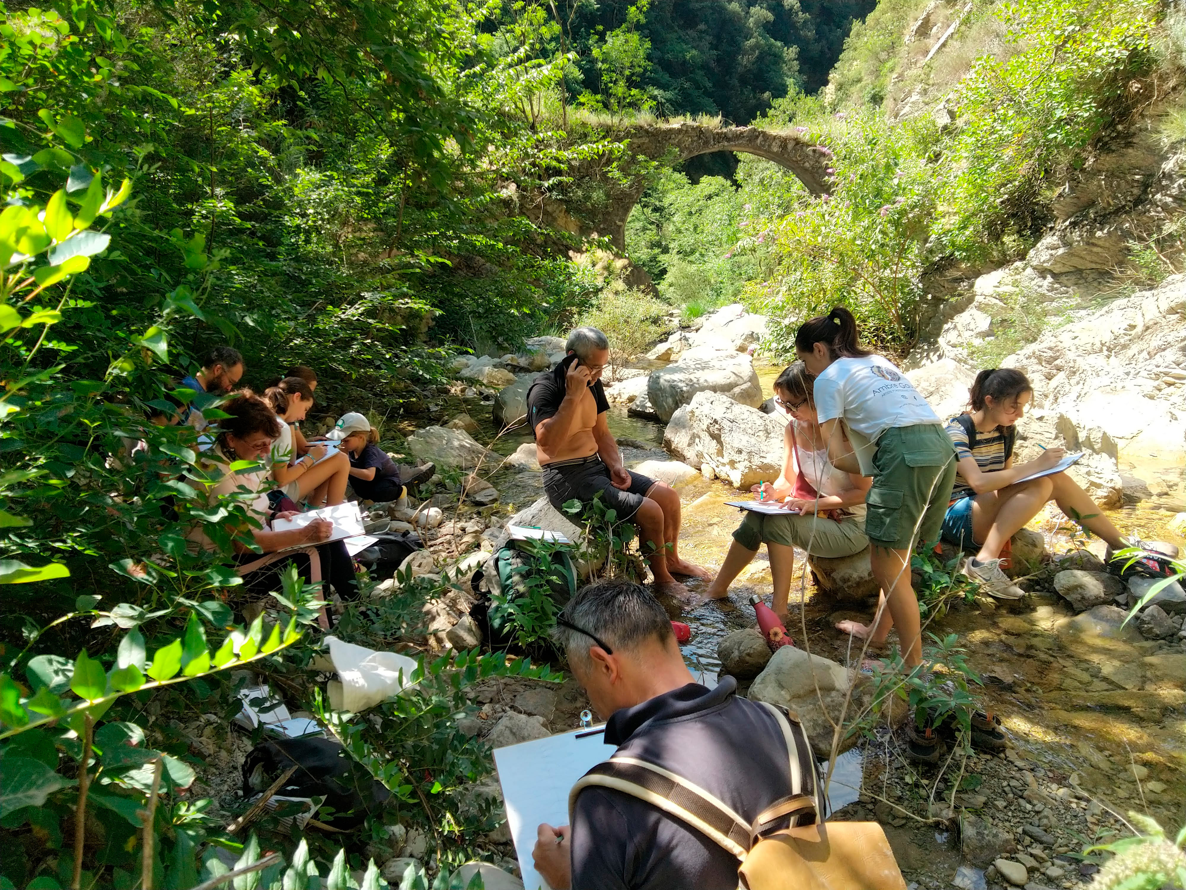 t culturel : ateliers artistiques avec Ambre Gaude au cur du Mercantour