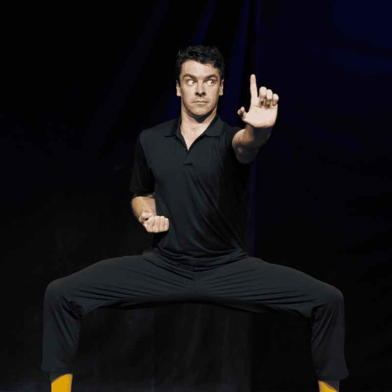 Au nom du Pre, du Fils et de Jackie Chan