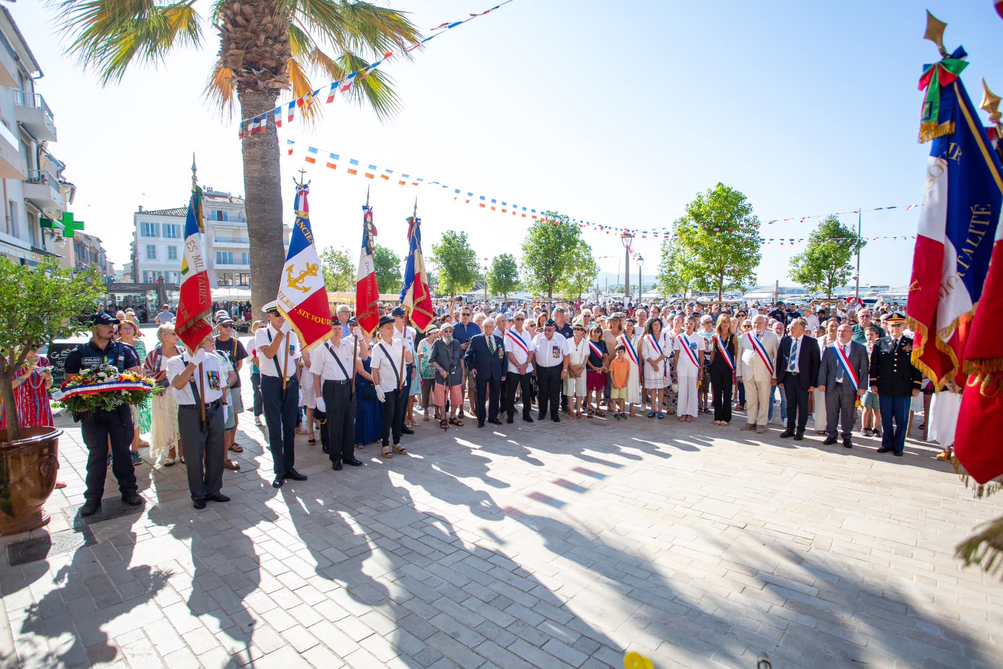 Fte de libration de Sanary : Rassemblement et crmonie avec dpt de gerbe