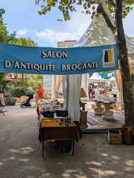 Salon des antiquaires