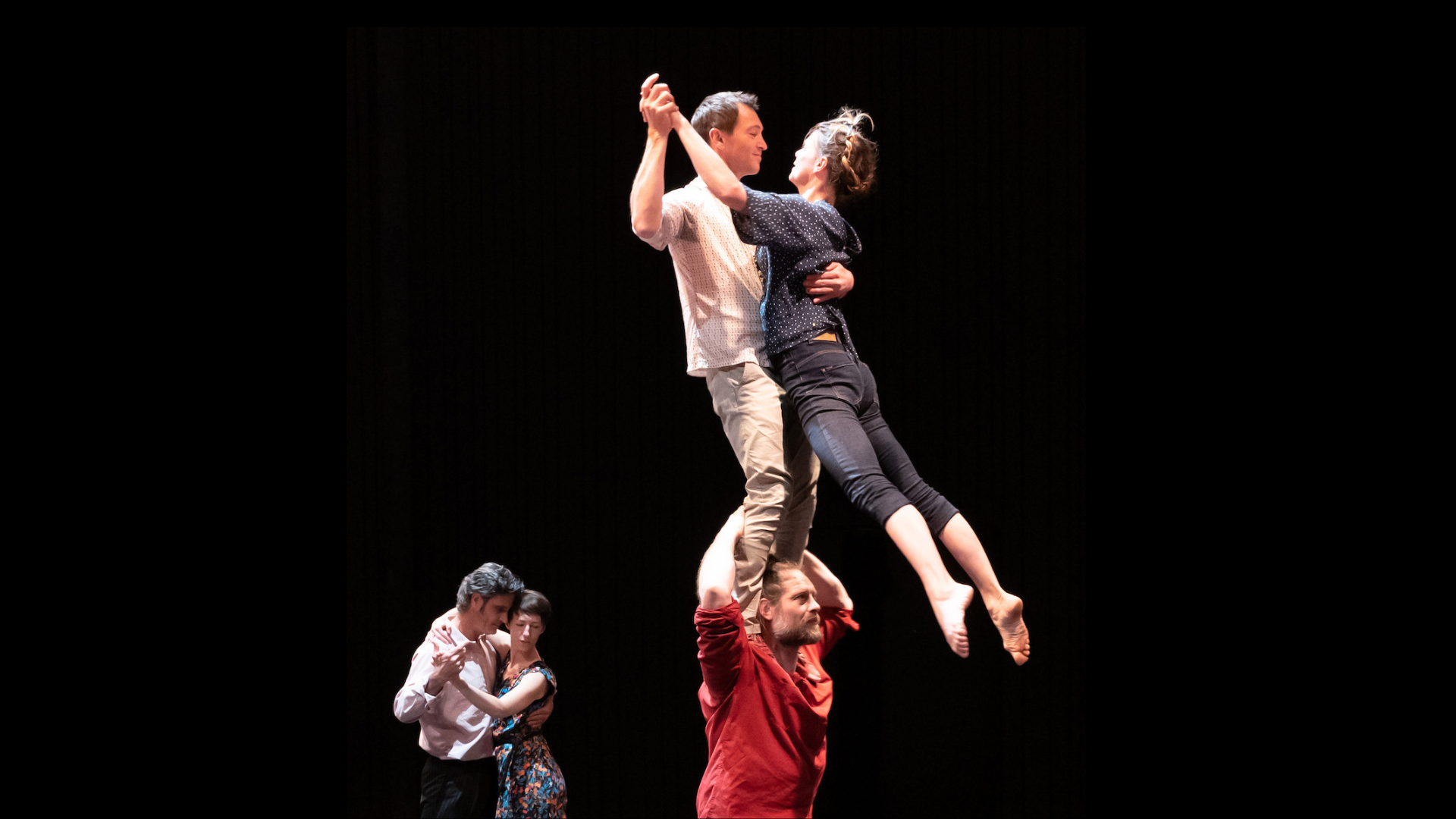 En attendant le grand soir - Le Cie Doux Supplice