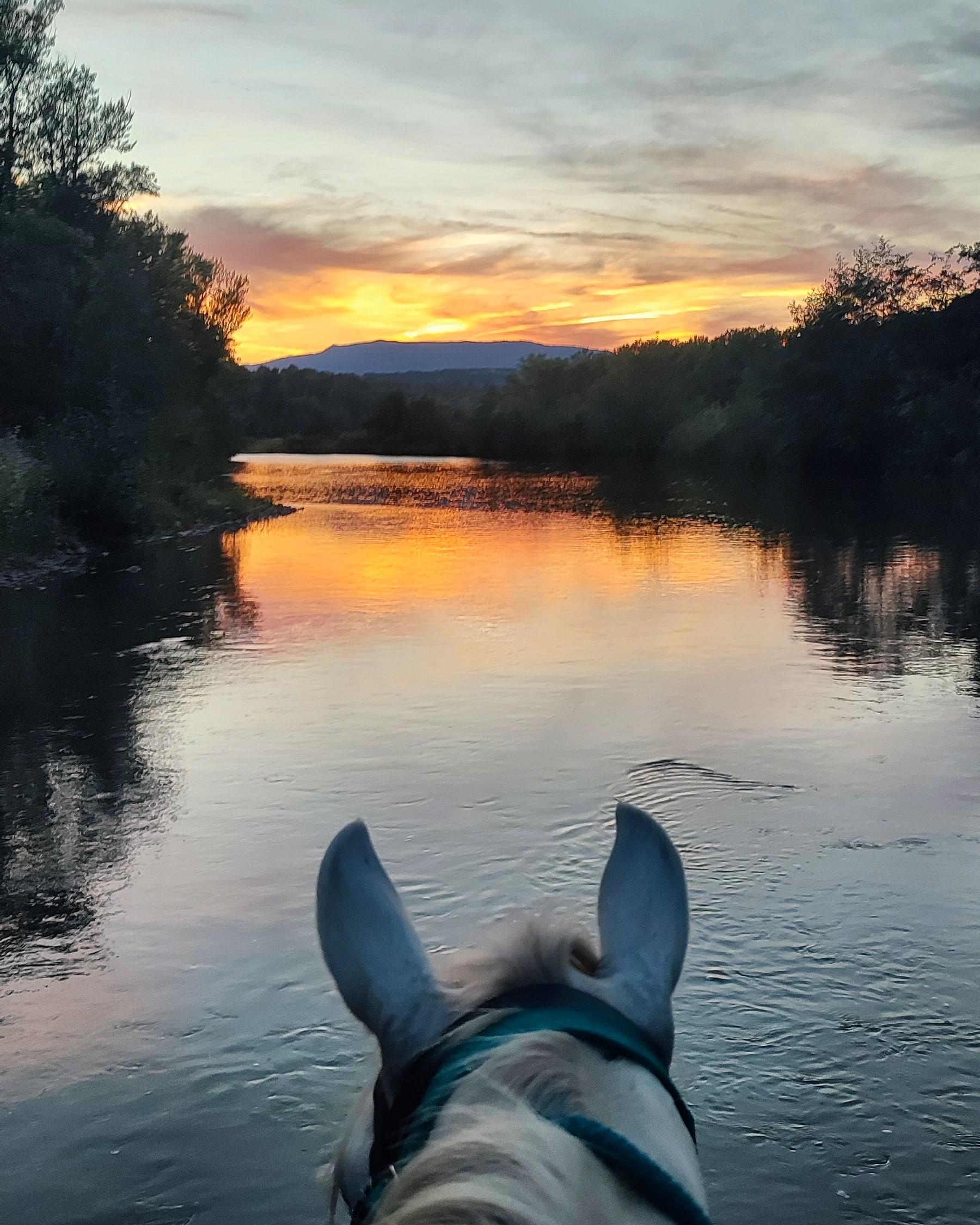 Balade au coucher de soleil dans la Durance