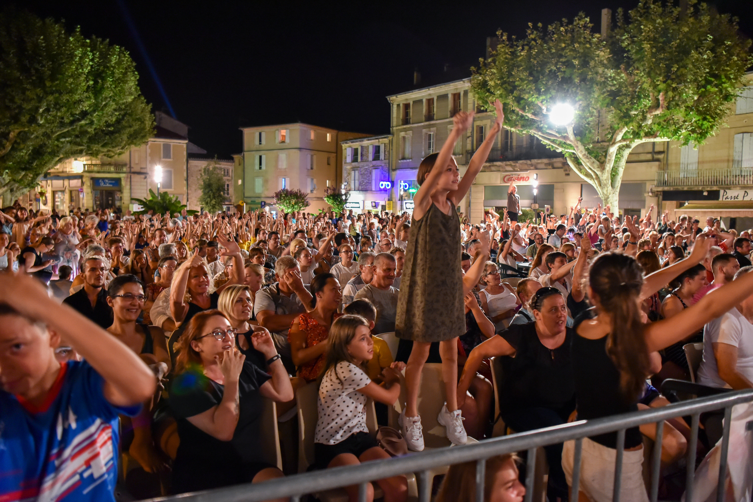 Grande soire Musiques sans frontires: les groupes musicaux font le Show!