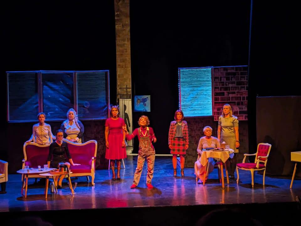 8 femmes - Festival de thtre 