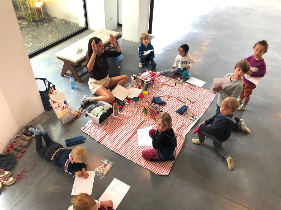 Atelier cratif pour enfants  la Fondation CAB