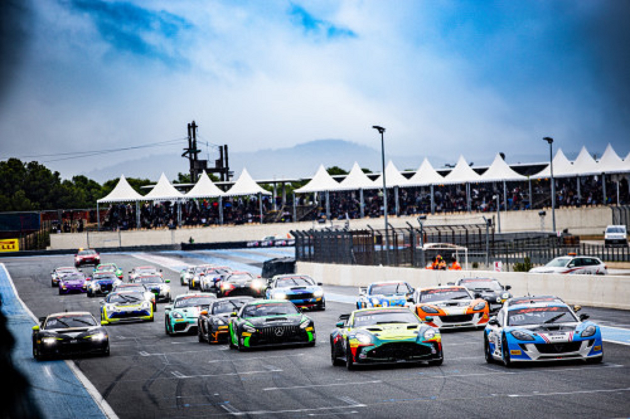 CHAMPIONNAT DE FRANCE FFSA DES CIRCUITS
