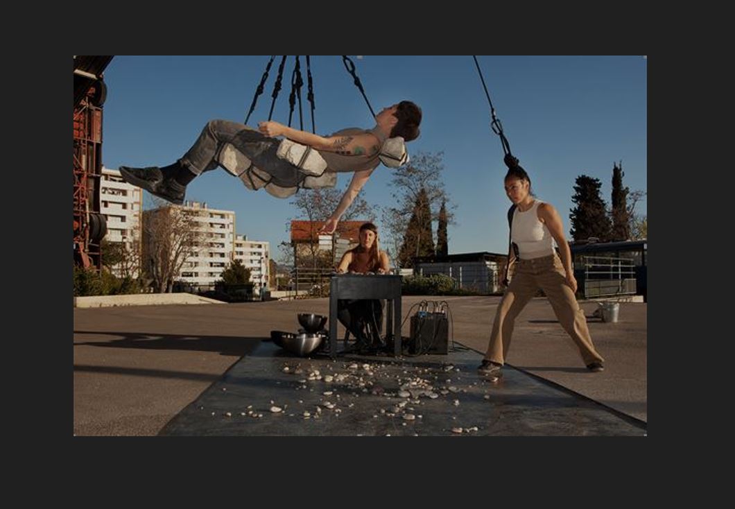 Cairns, collectif Merkn
