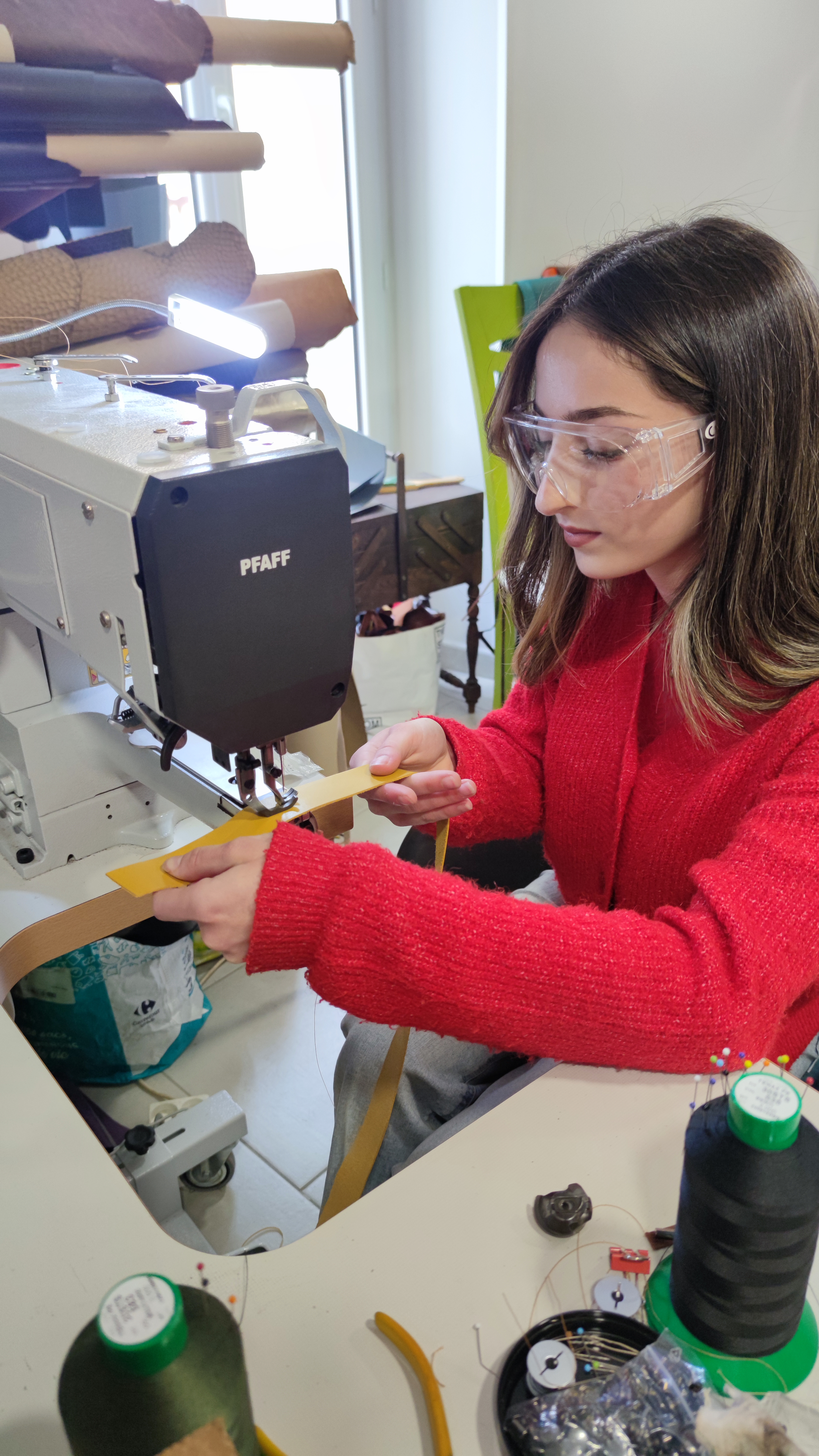 Venez fabriquer votre propre sac en cuir  La Tour d'AIgues
