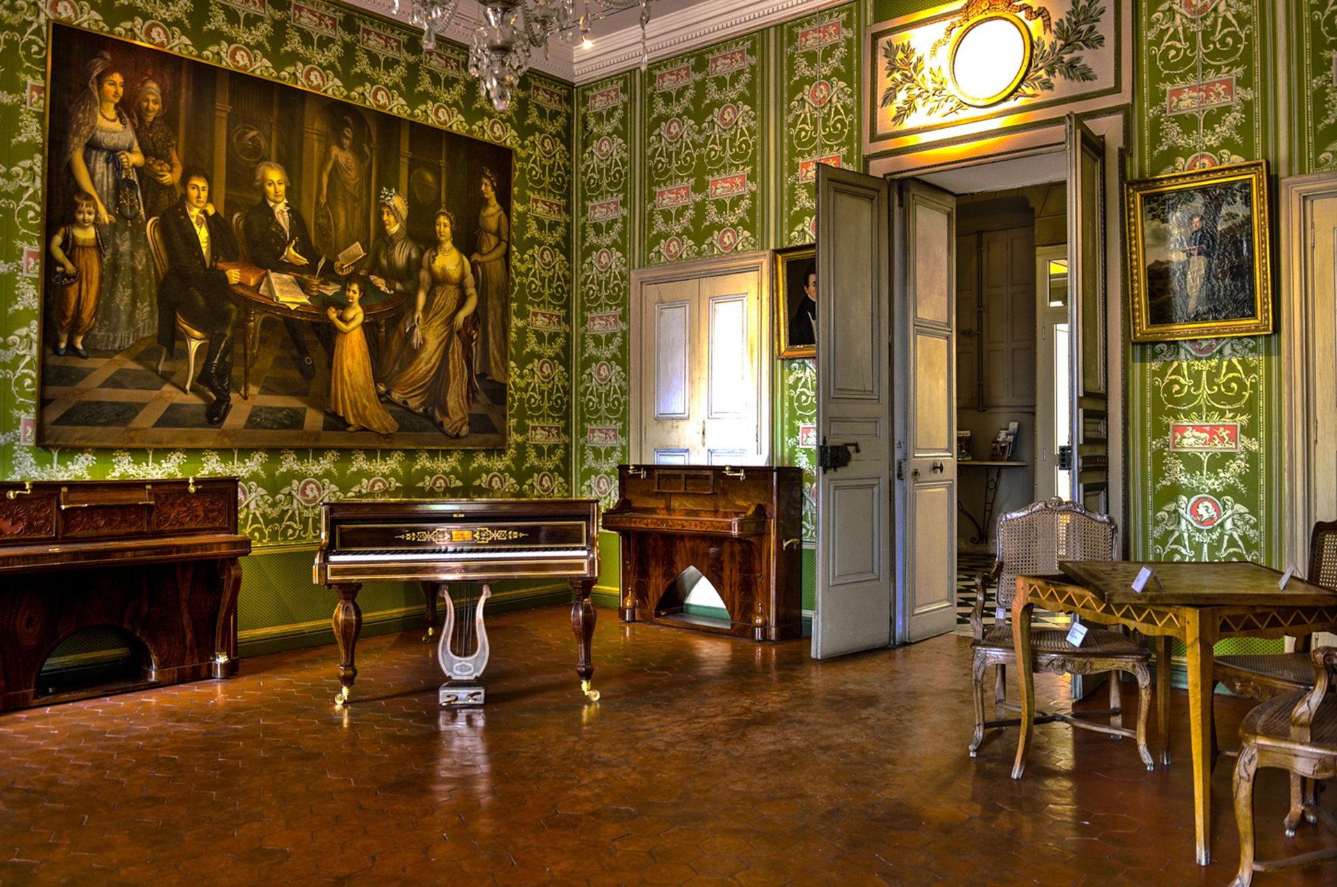 Splologie au Muse d'Art et d'Histoire de Provence - Grasse