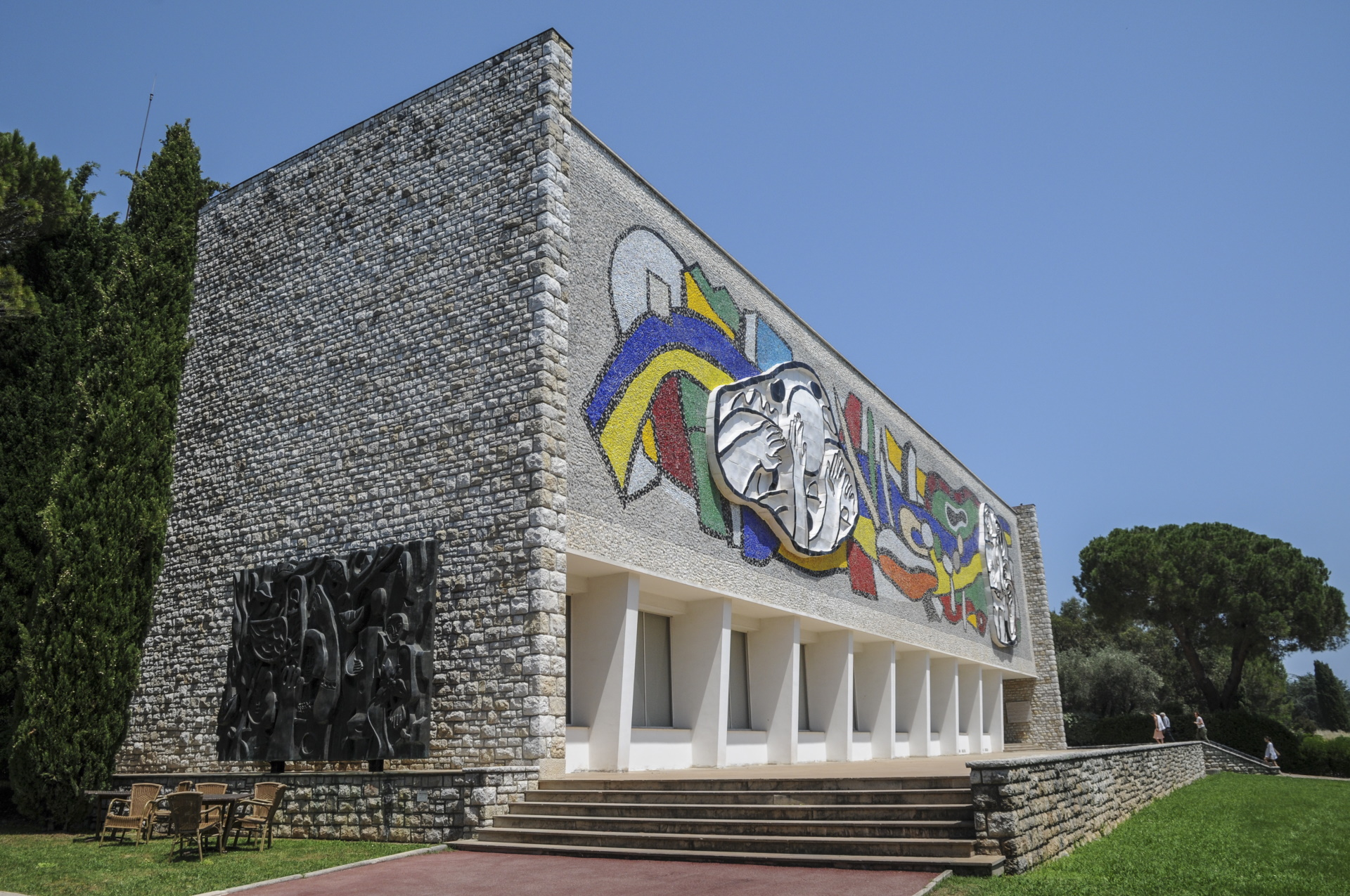 Visites guides au Muse national Fernand Lger - Biot