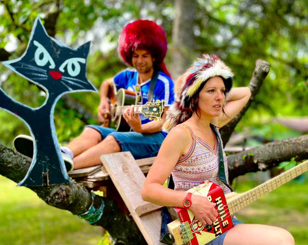 BAB ET LES CHATS EN FAMILLE