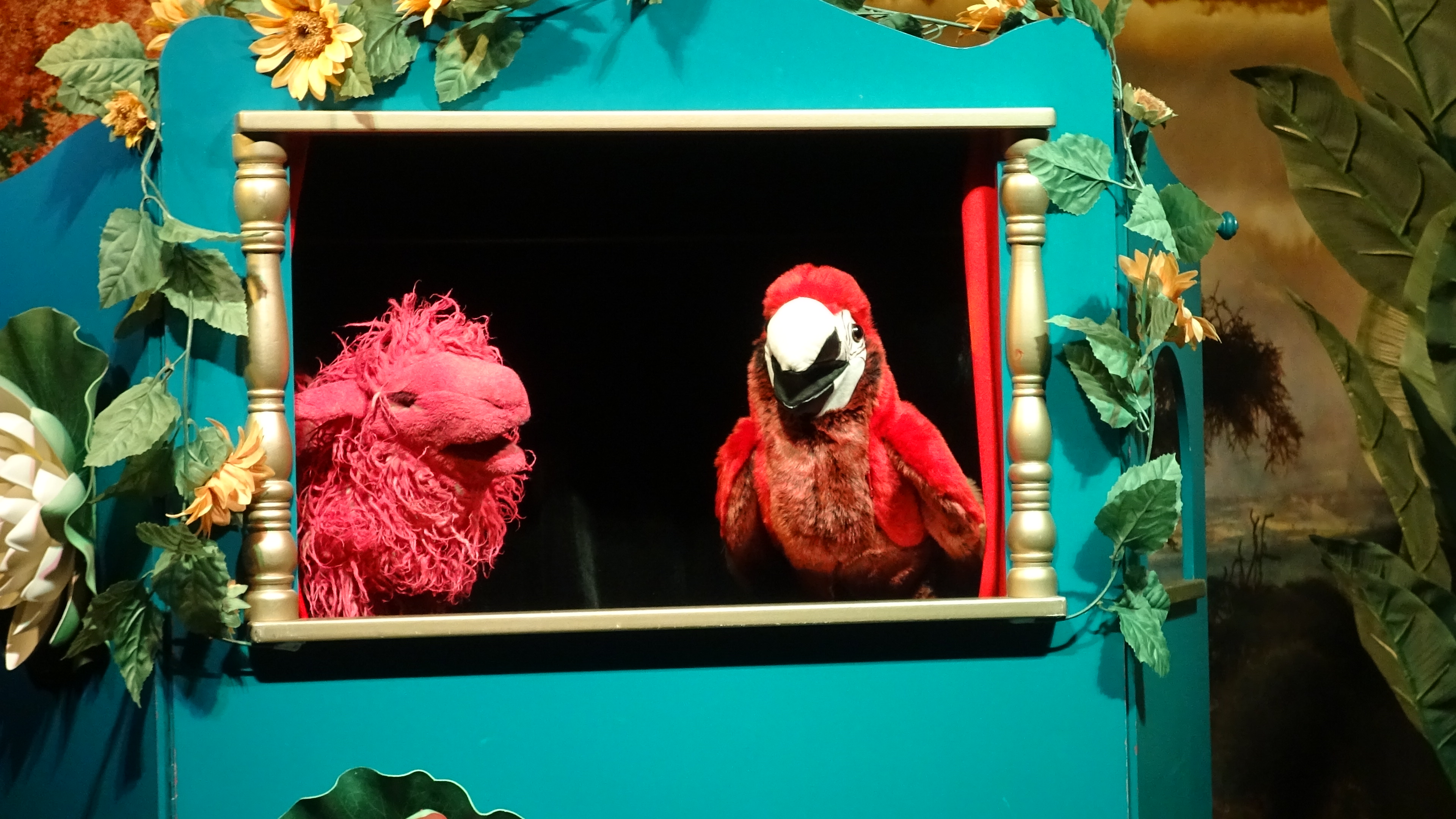 Le vilain petit mouton et le secret de la poule au n'oeuf d'or