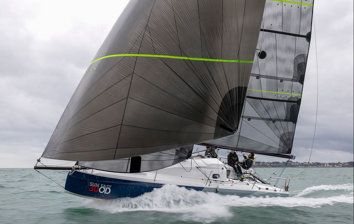 Championnats du monde en double mixte offshore de la classe C30