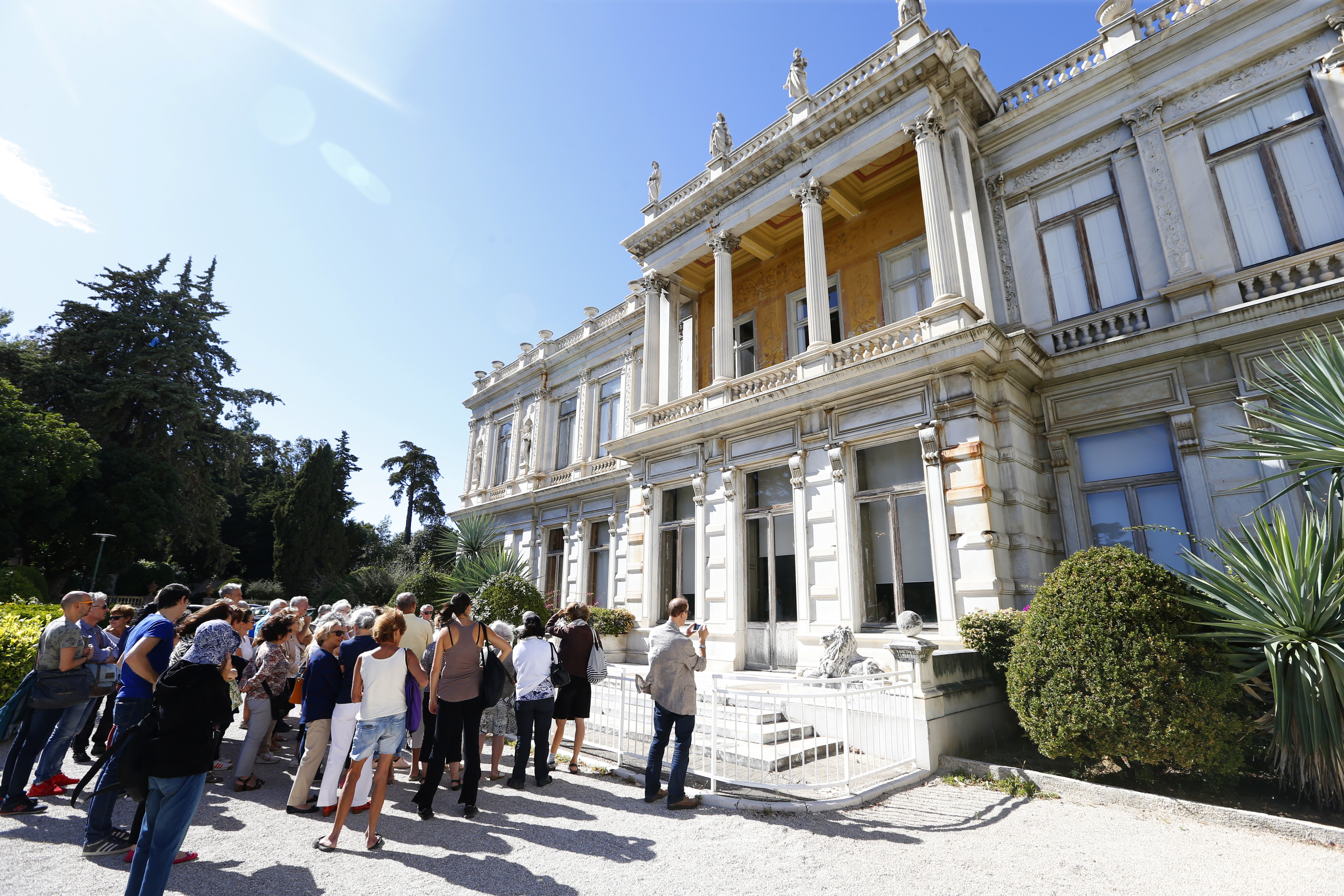 Visite-jeu villa Les Palmiers