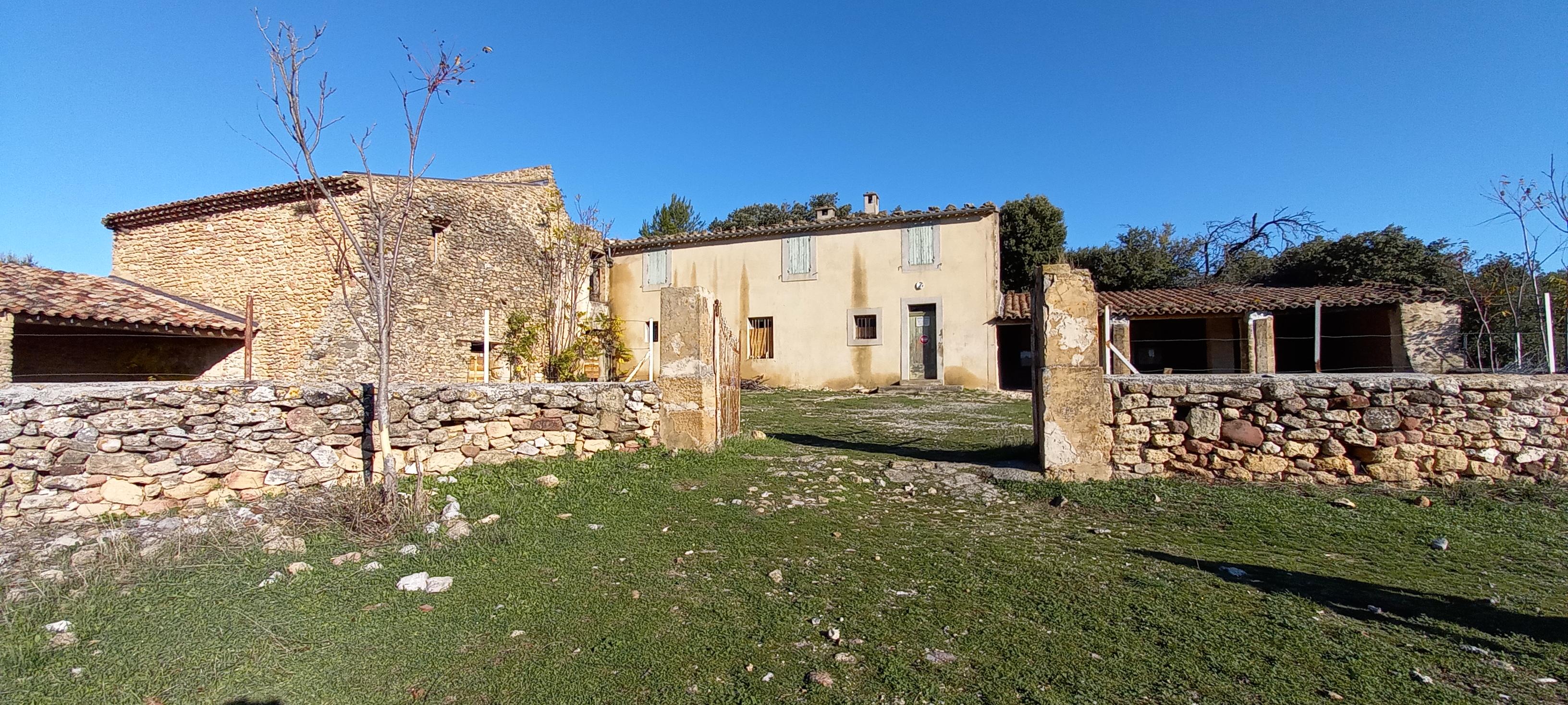 De fermes en fermes dans le Petit Luberon