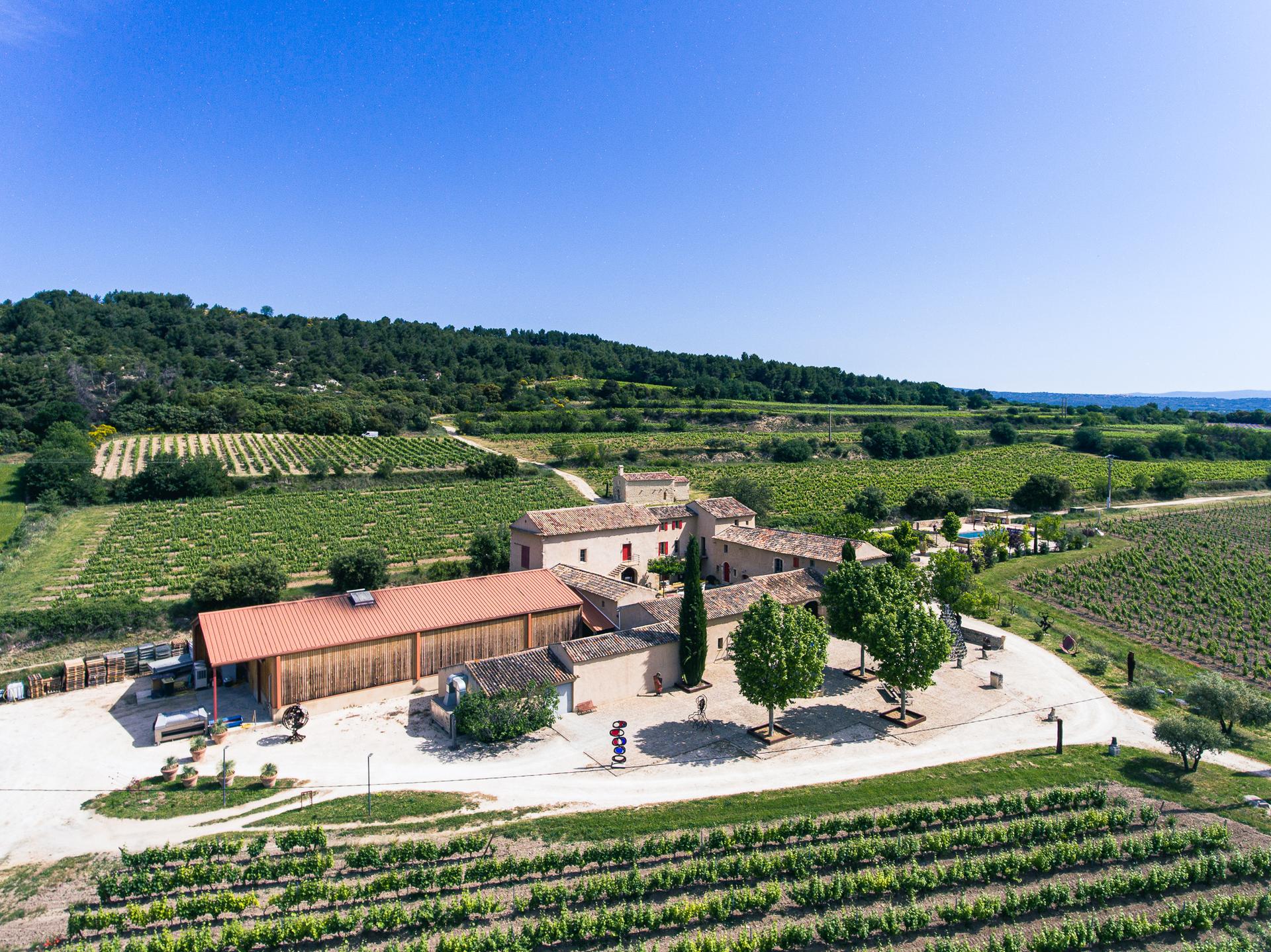 D�ner de gala caritatif et vente aux ench�res au Domaine des Peyre