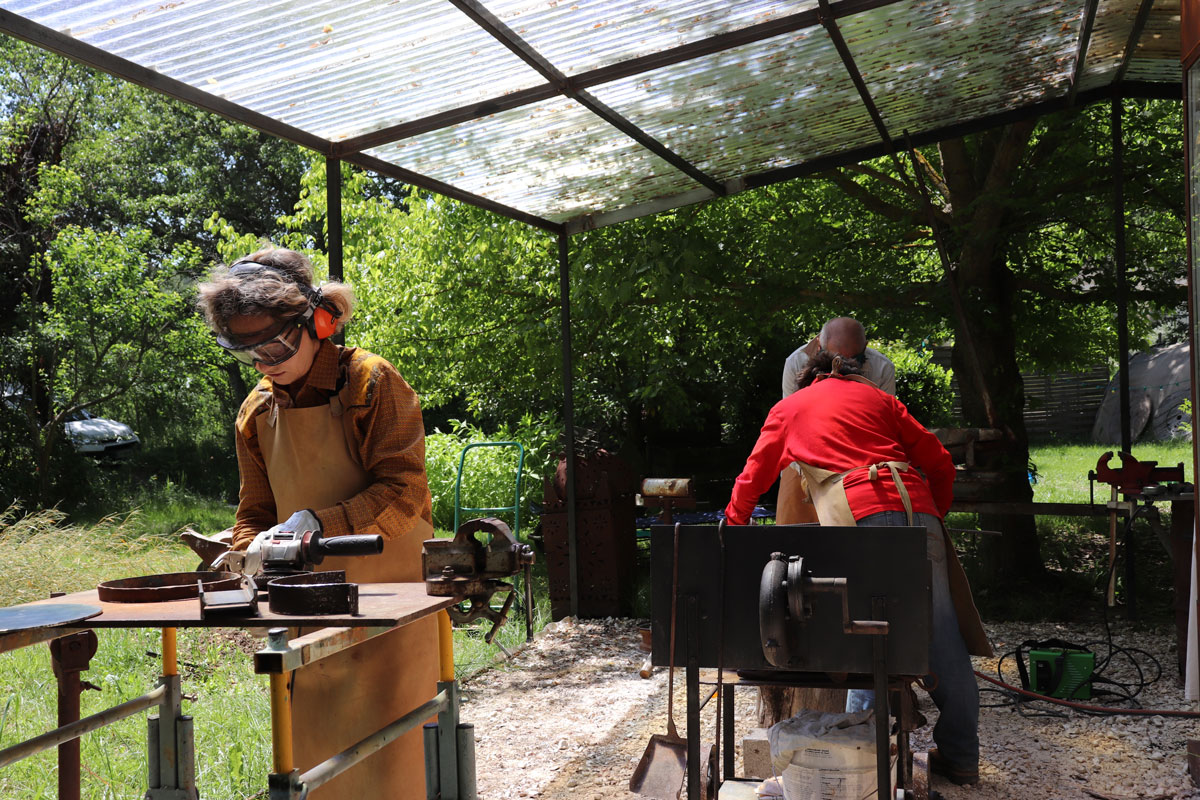 Stage sculpture m�tal